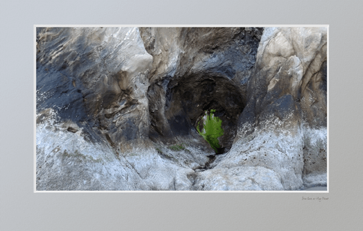 Shallow cave on Hug Point